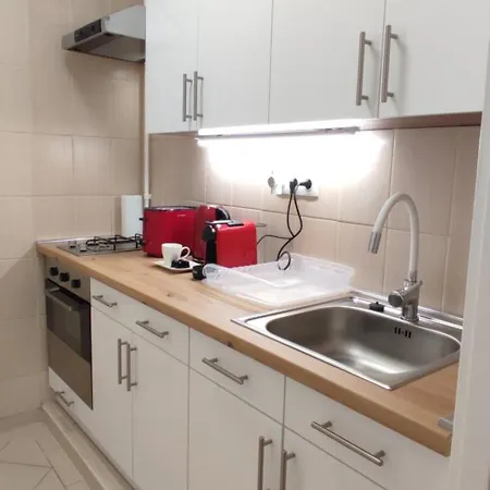 Apartment Tuerkiz Boutique Apartman-free Parking Debrecen